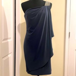 Cache one shoulder dress in gray